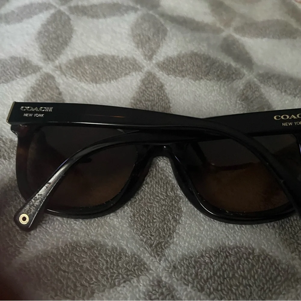 Dark Tortoise(brown) sunglasses - Picture 2 of 4